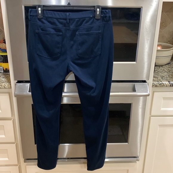 Soft and stretchy easy pull on pants. See photos for details and measurements. - Picture 1 of 14